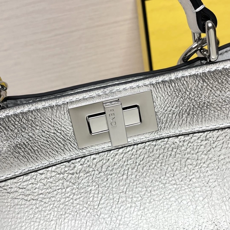 Fendi Top Handle Bags 4222C-0900