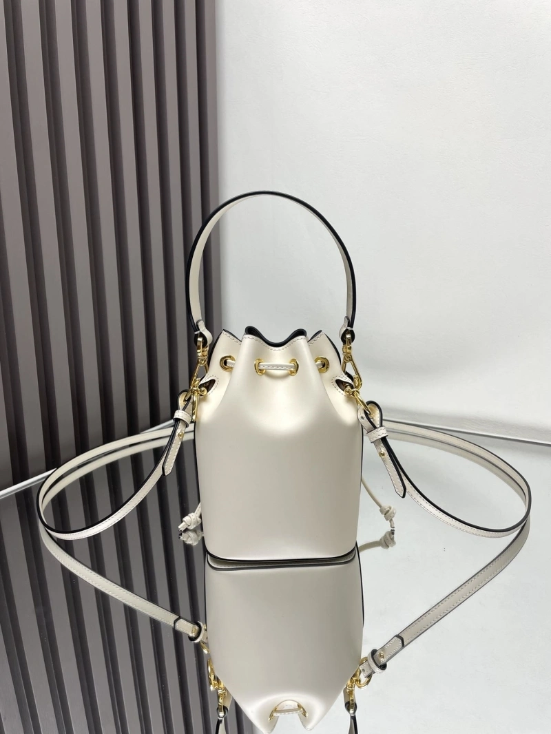 Fendi Bucket Bags 4222C-0909