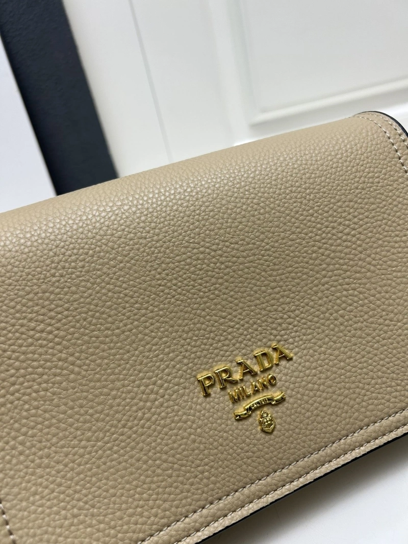 Prada Satchel Bags 4224-0144