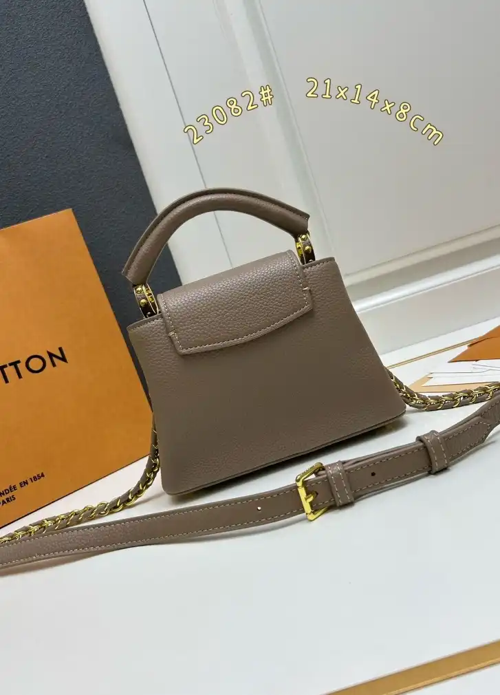 LV Capucines Bags 4224-0148