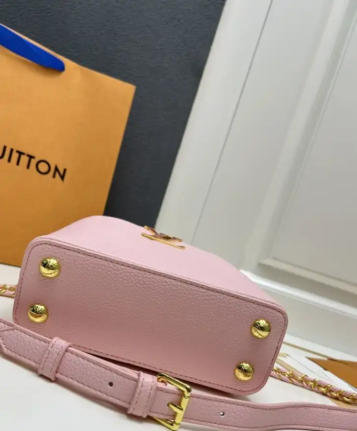LV Capucines Bags 4224-0150