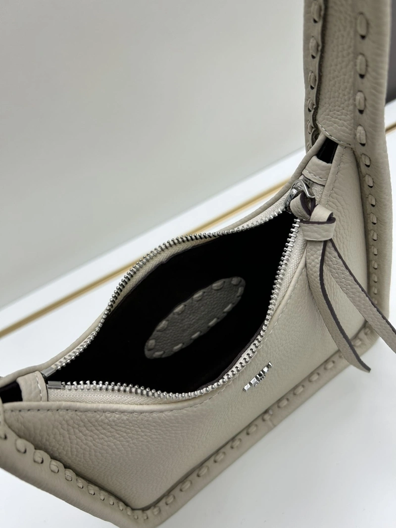 Prada Top Handle Bags 4224-0171