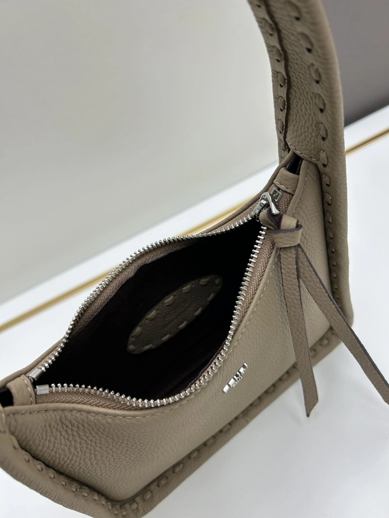 Prada Top Handle Bags 4224-0172