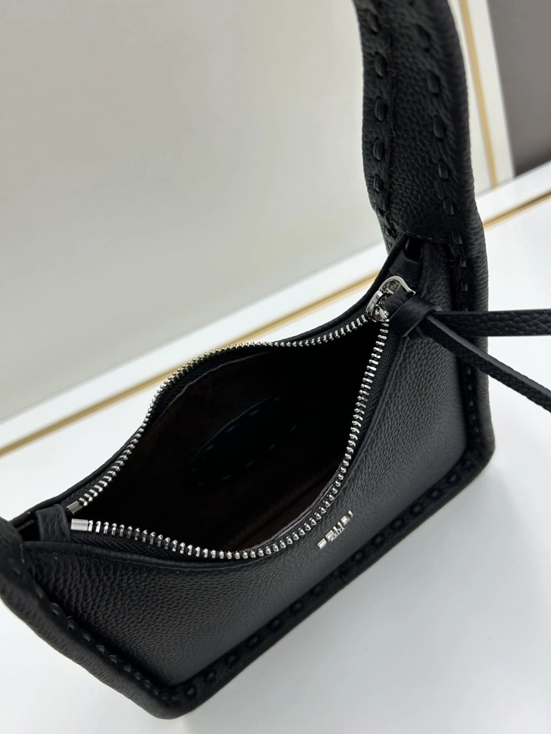 Prada Top Handle Bags 4224-0174