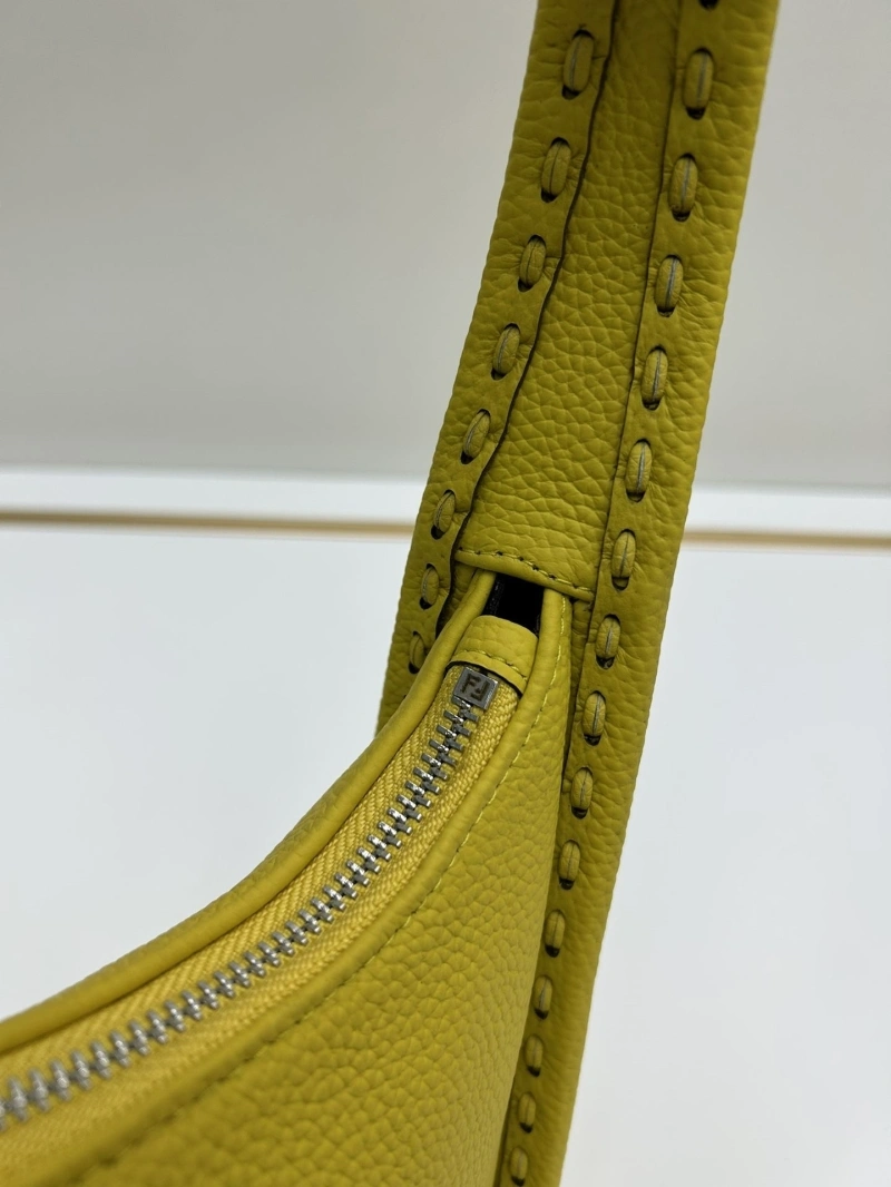 Prada Top Handle Bags 4224-0175