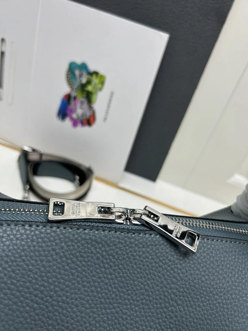 Prada Top Handle Bags 4224-0200