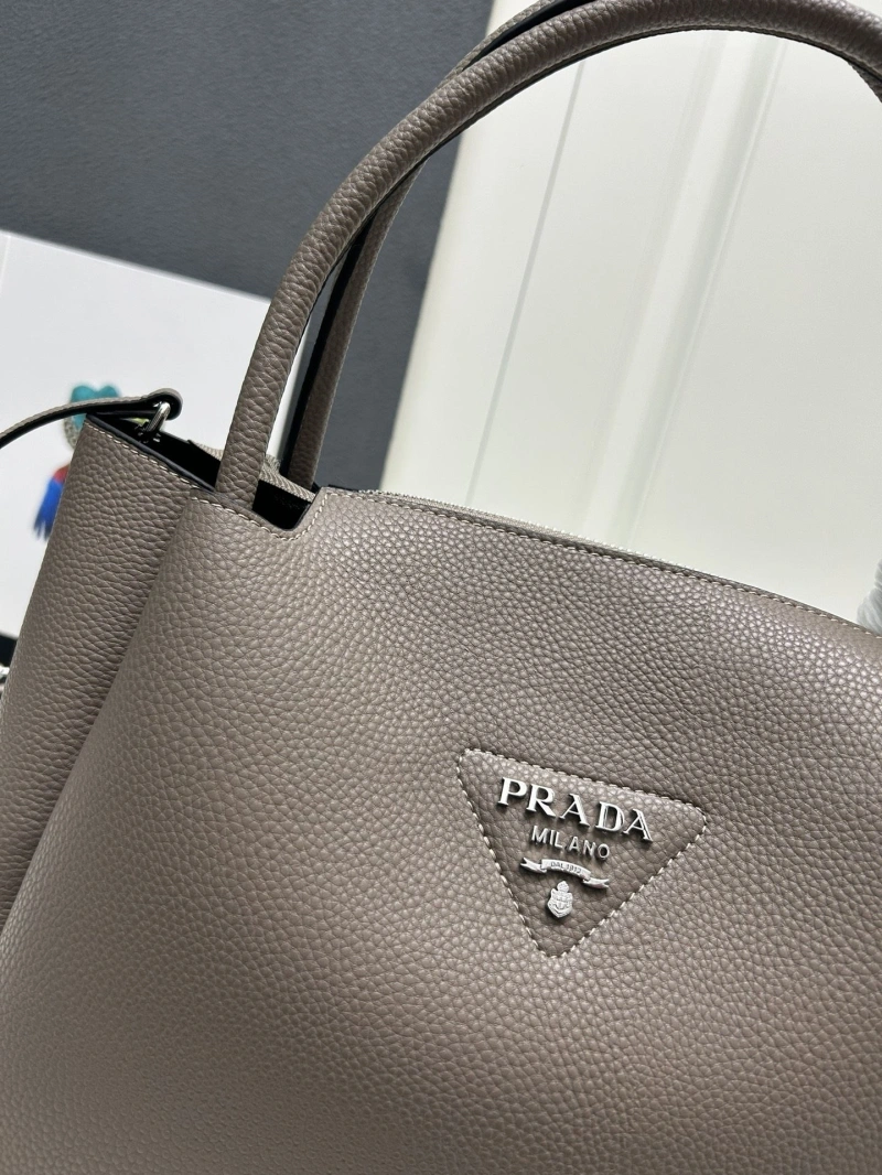 Prada Top Handle Bags 4224-0201