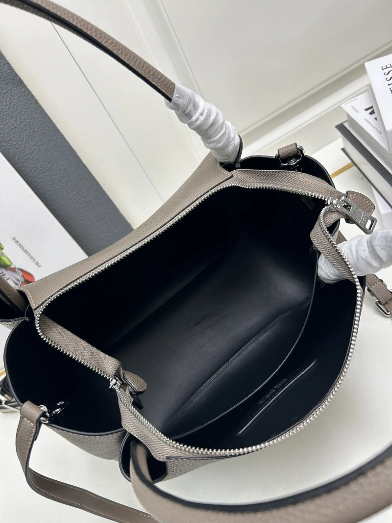 Prada Top Handle Bags 4224-0201