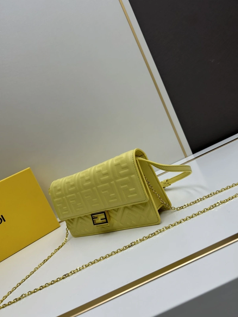 Fendi Satchel Bags 4224-0233