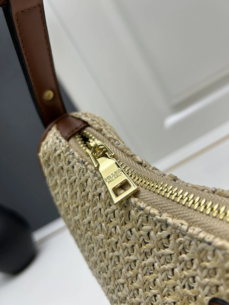 Prada Top Handle Bags 4224-0246