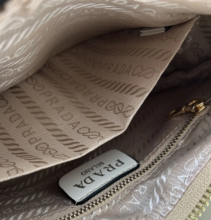 Prada Top Handle Bags 4224-0248