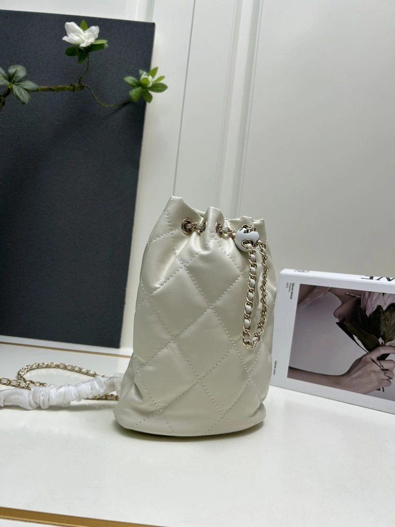 Chanel Bucket Bags 4224-0277