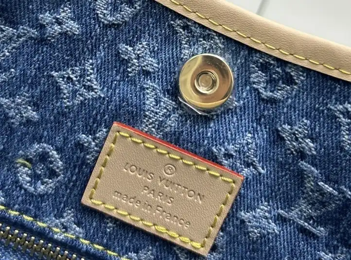 LV Top Handle Bags 4224-0288