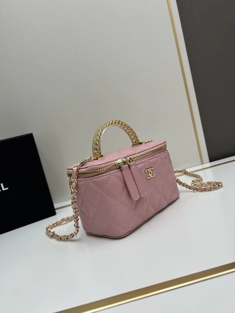 Chanel Cosmetic Bags 4224-0334