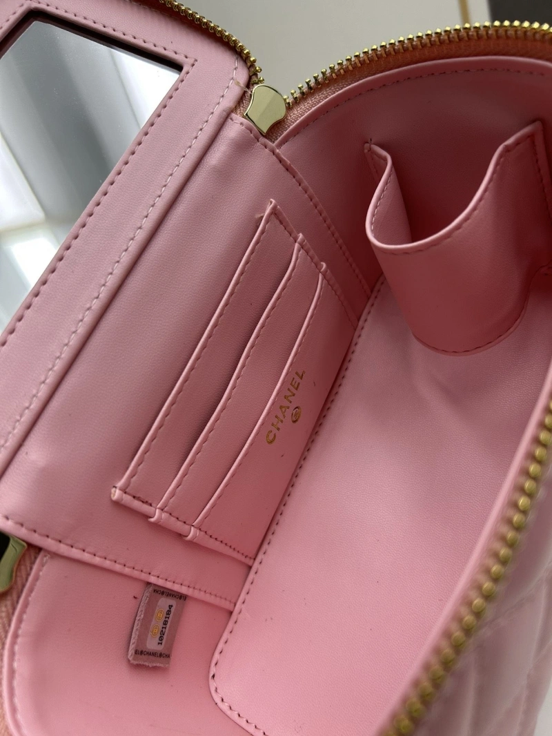 Chanel Cosmetic Bags 4224-0334