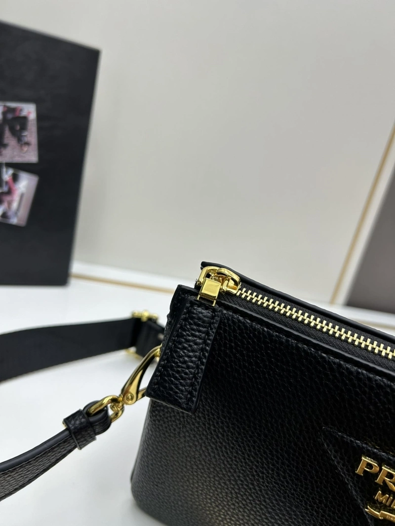 Prada Satchel Bags 4224-0411