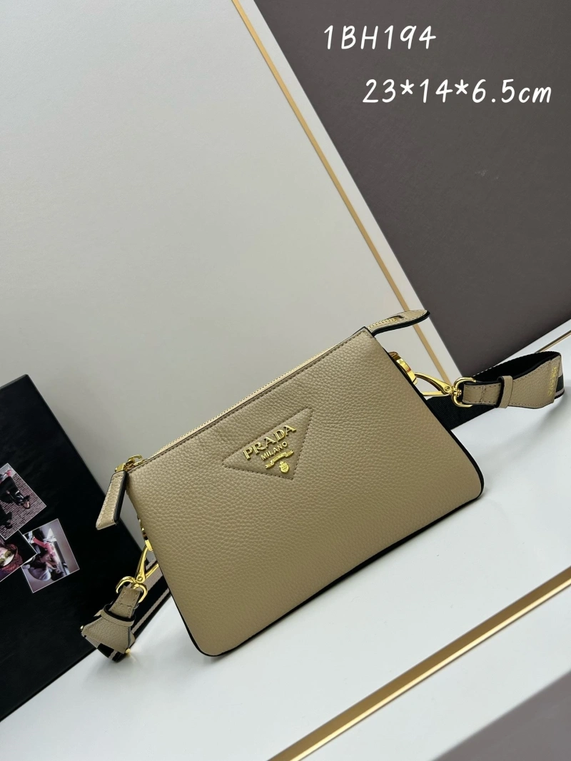 Prada Satchel Bags 4224-0414