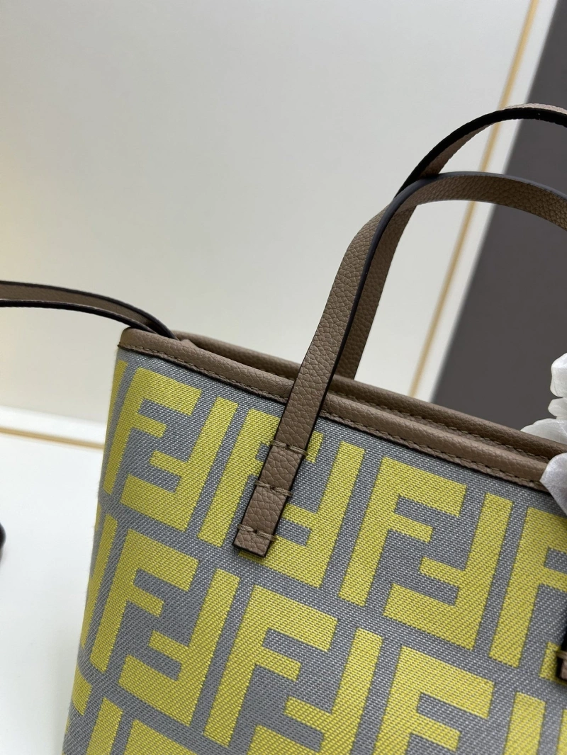 Fendi Top Handle Bags 4224-0420