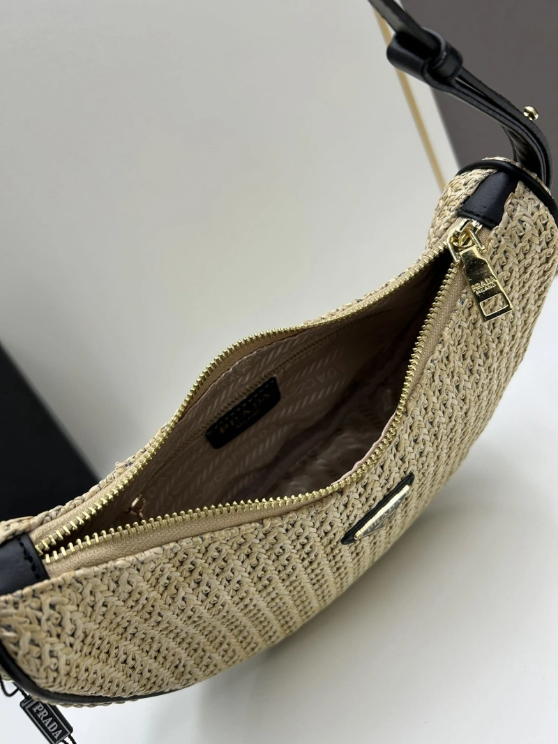 Prada Top Handle Bags 4224-0471