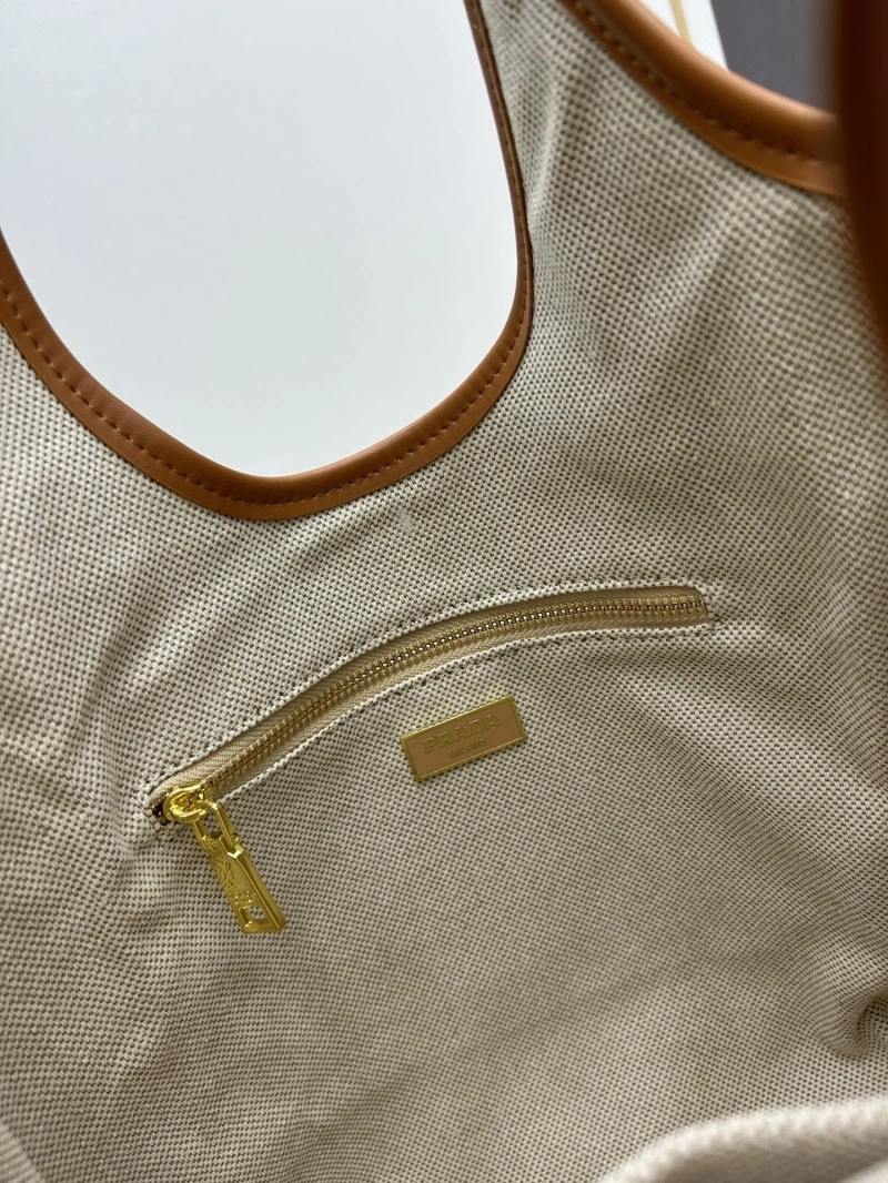 Prada Top Handle Bags 4224-0492