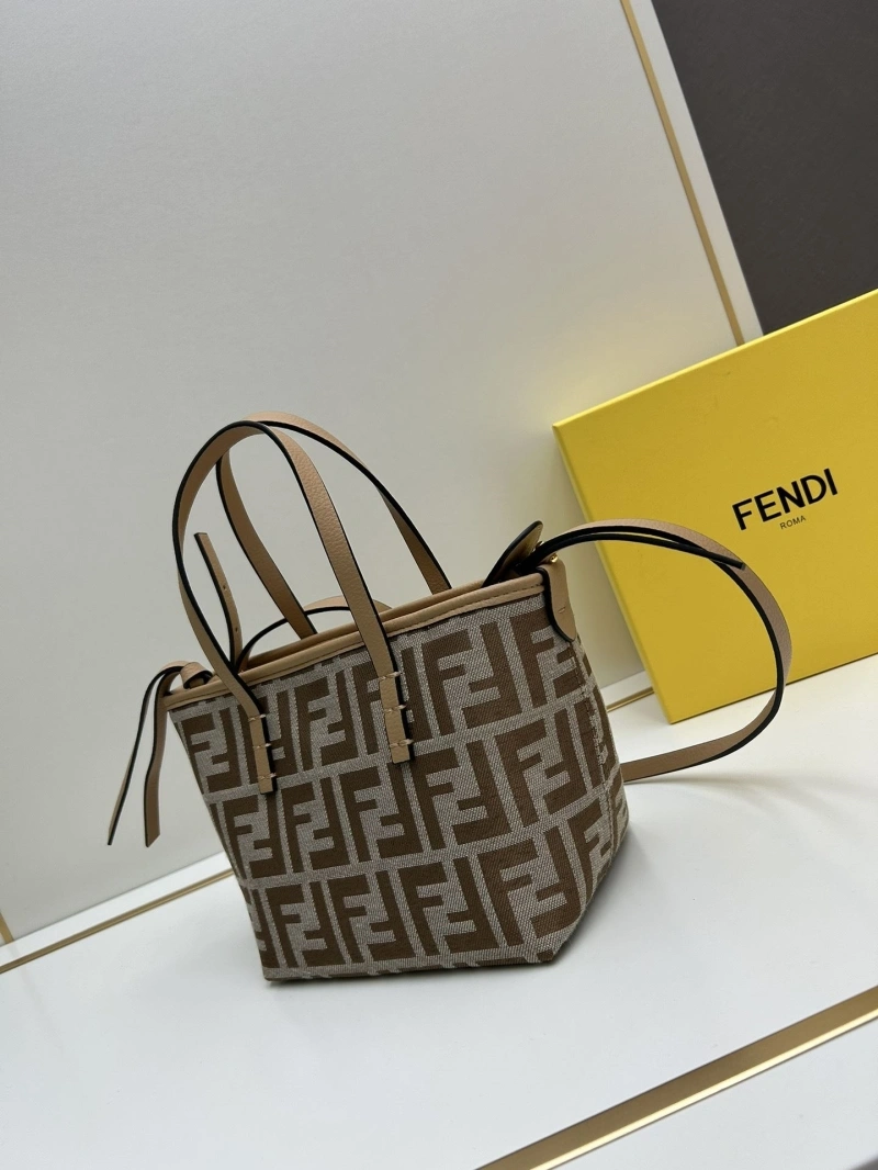 Fendi Top Handle Bags 4224-0499