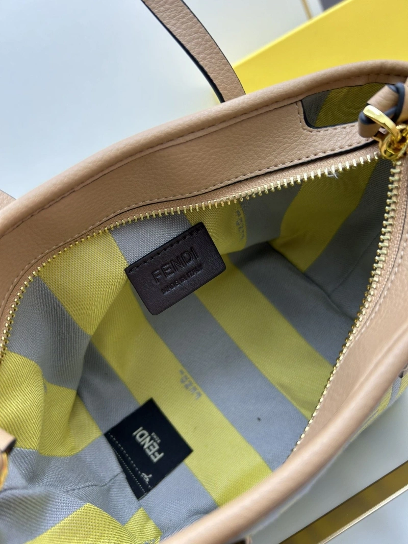 Fendi Top Handle Bags 4224-0501