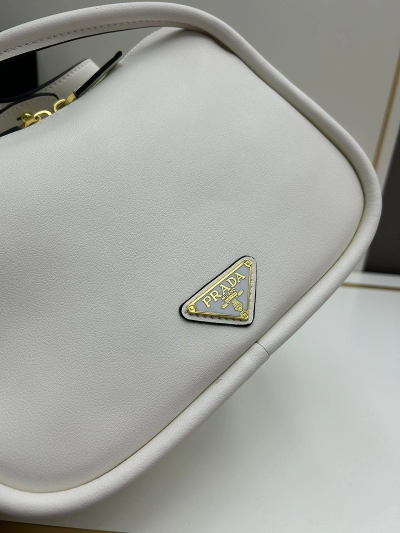 Prada Top Handle Bags 4224-0505