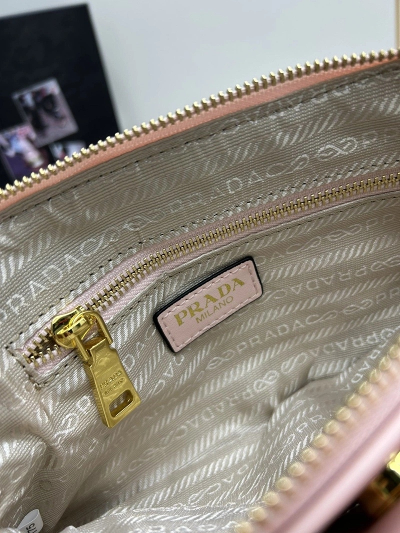 Prada Satchel Bags 4224-0510