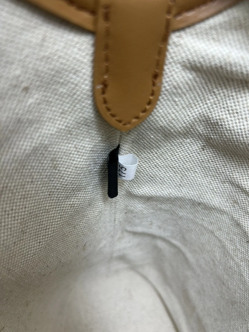 Prada Top Handle Bags 4224-0515