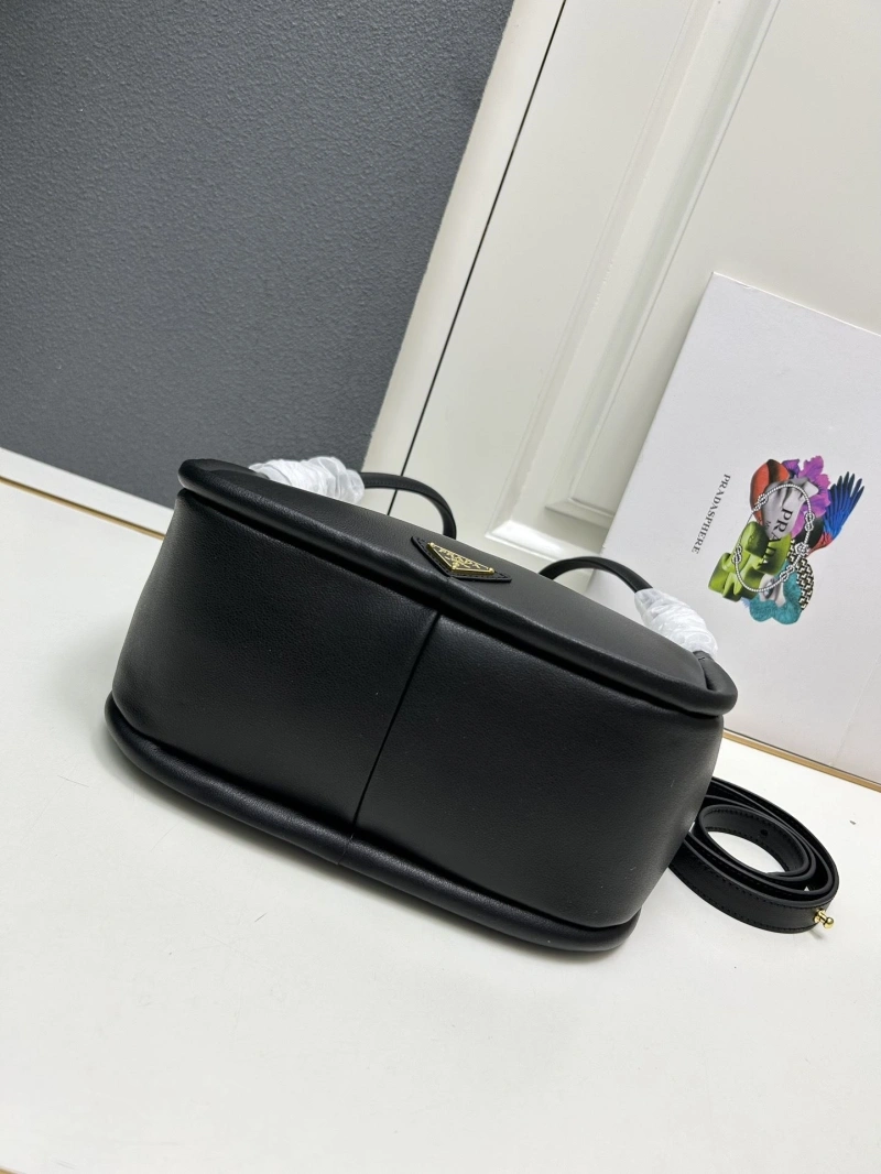 Prada Top Handle Bags 4224-0516