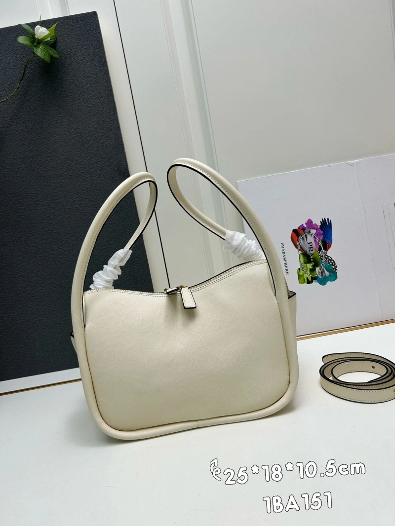 Prada Top Handle Bags 4224-0517