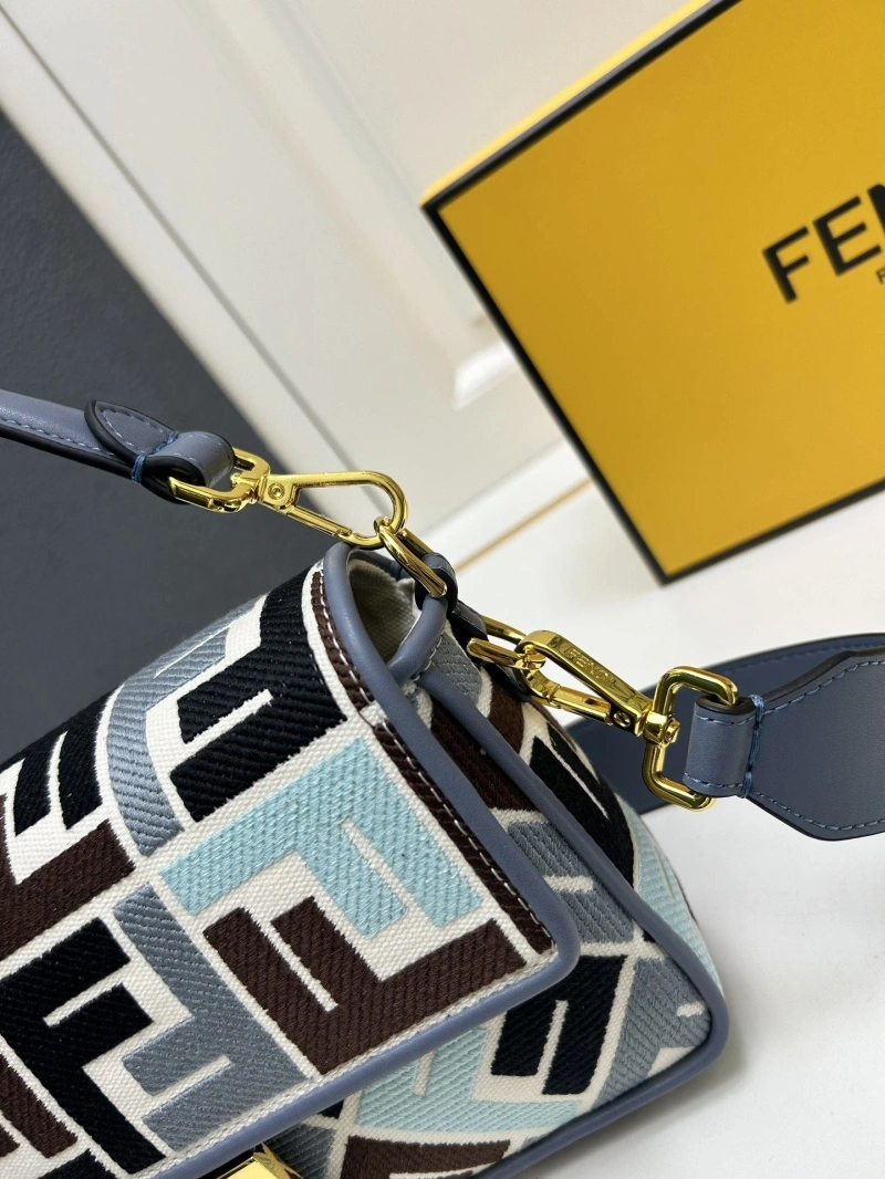 Fendi Baguette Bags 4224-0533