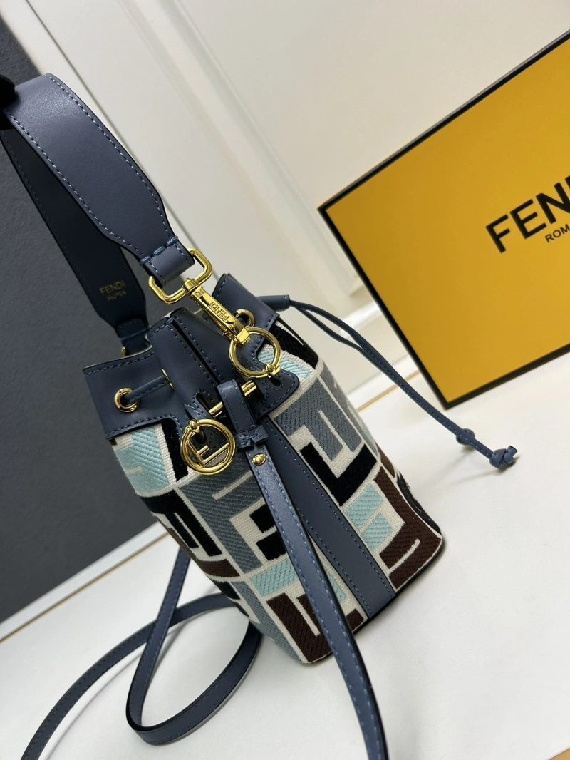 Fendi Bucket Bags 4224-0536