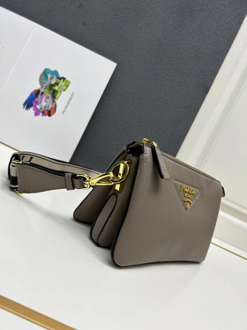 Prada Satchel Bags 4224-0537
