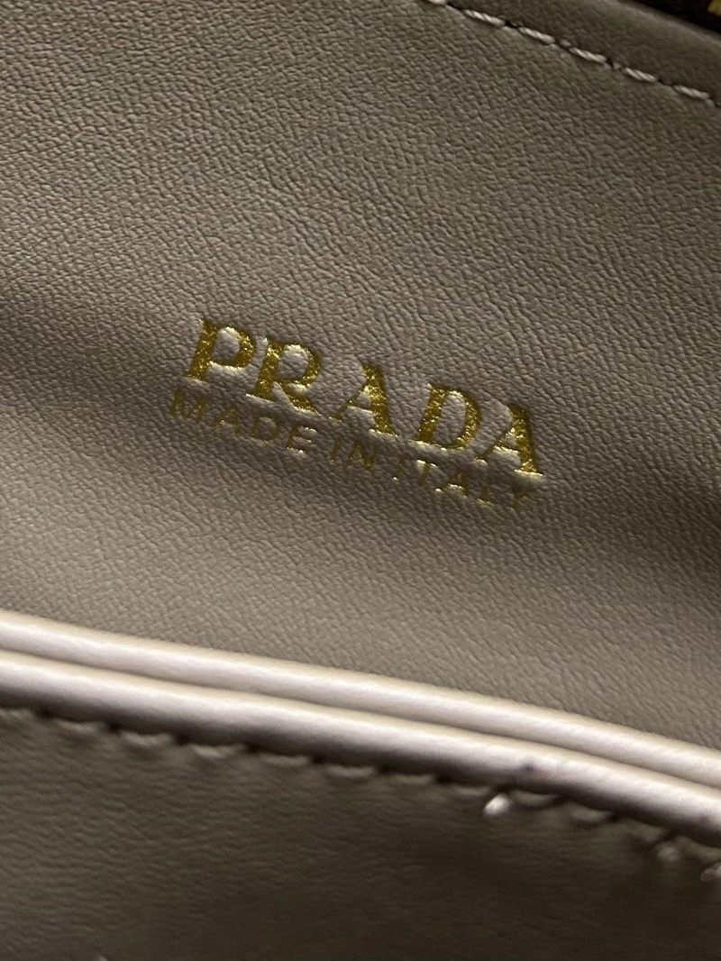 Prada Satchel Bags 4224-0537