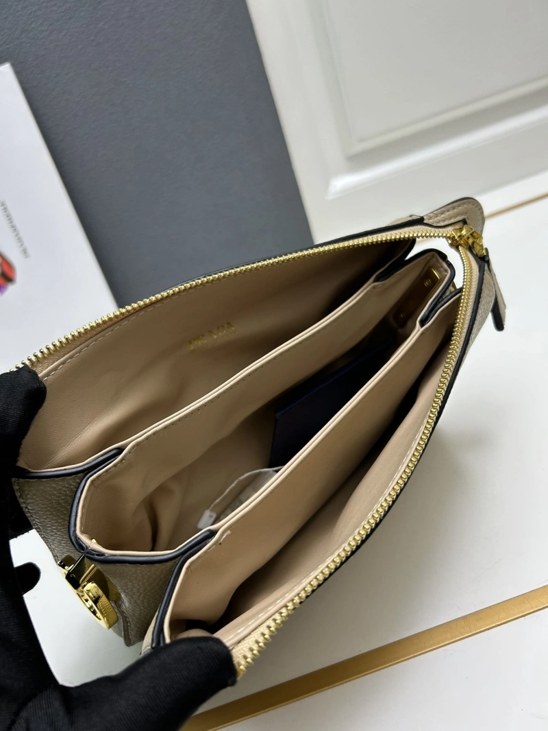 Prada Satchel Bags 4224-0538