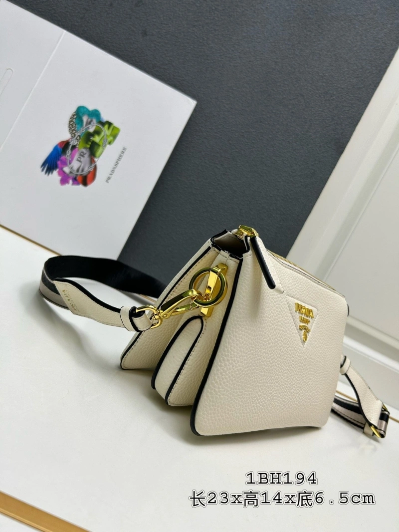 Prada Satchel Bags 4224-0539