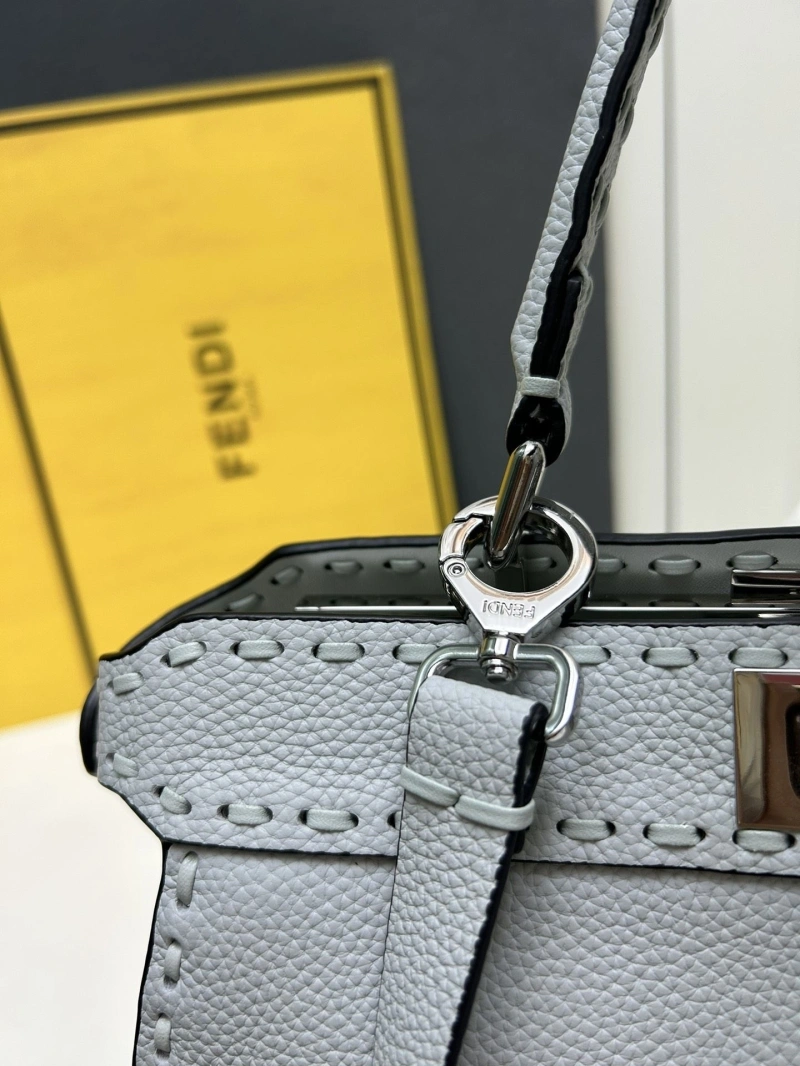 Fendi Top Handle Bags 4224-0563