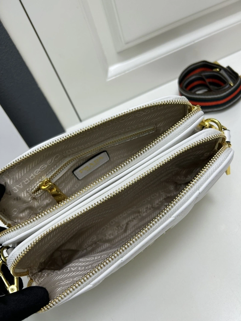 Prada Satchel Bags 4224-0568