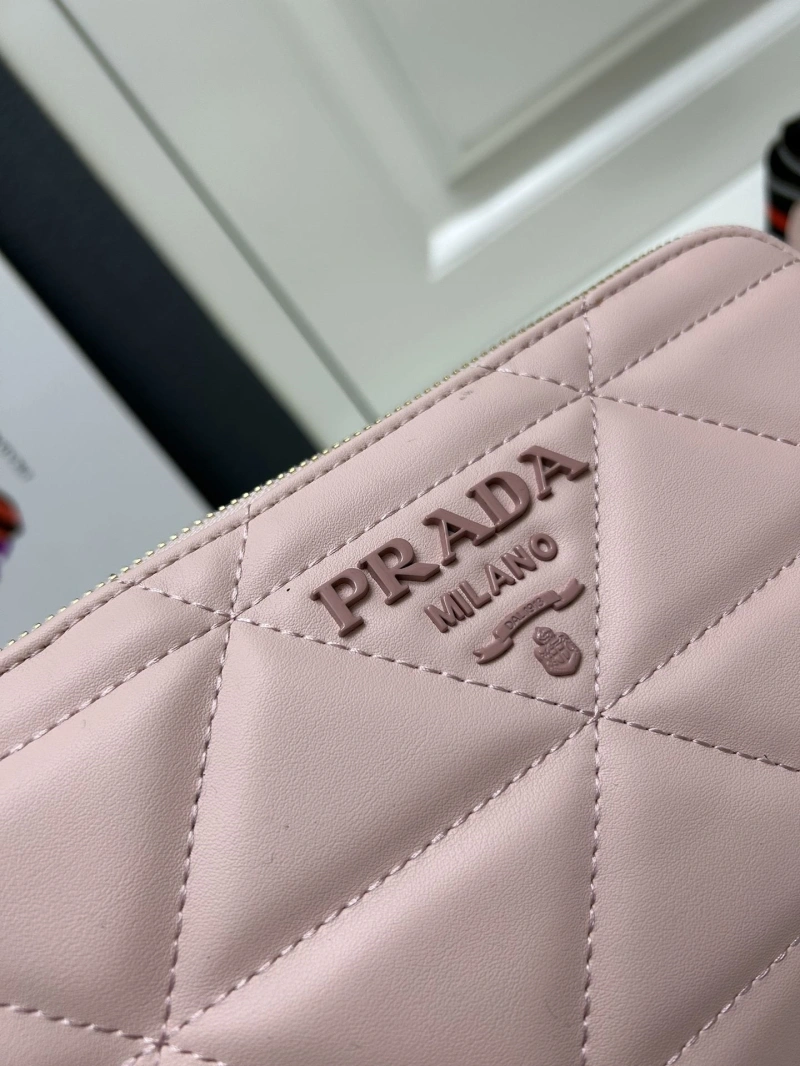 Prada Satchel Bags 4224-0569