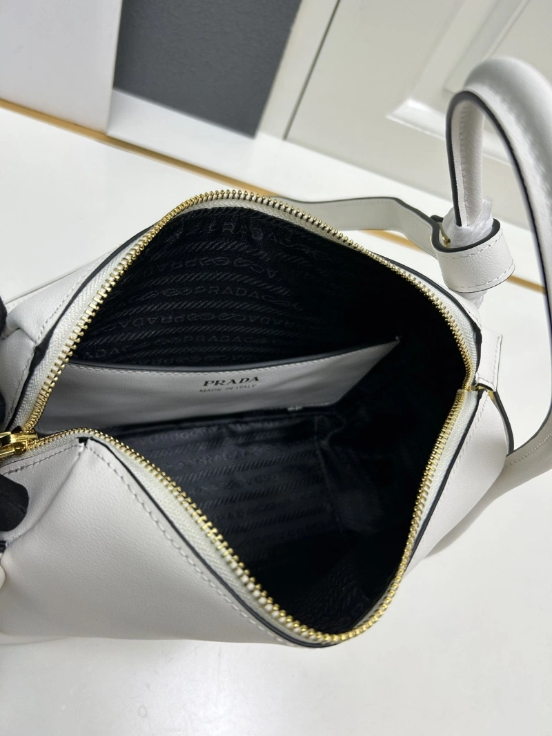 Prada Top Handle Bags 4224-0573