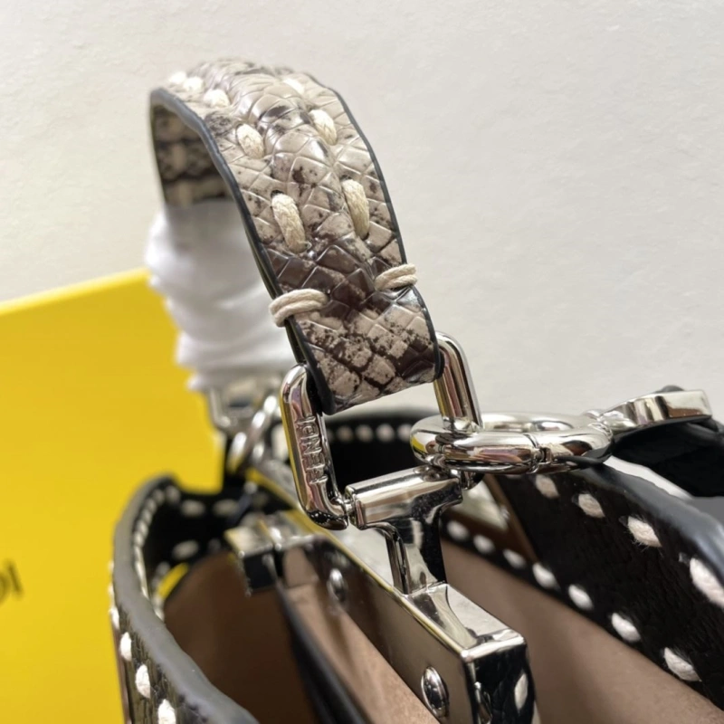 Fendi Top Handle Bags 4224-0576