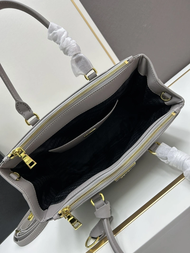 Prada Top Handle Bags 4224-0635