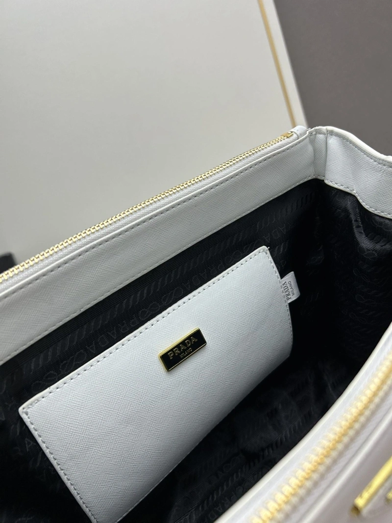 Prada Top Handle Bags 4224-0636