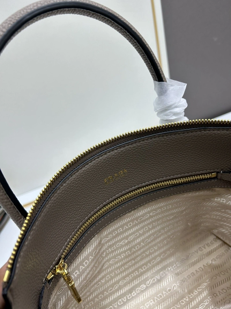 Prada Top Handle Bags 4224-0645