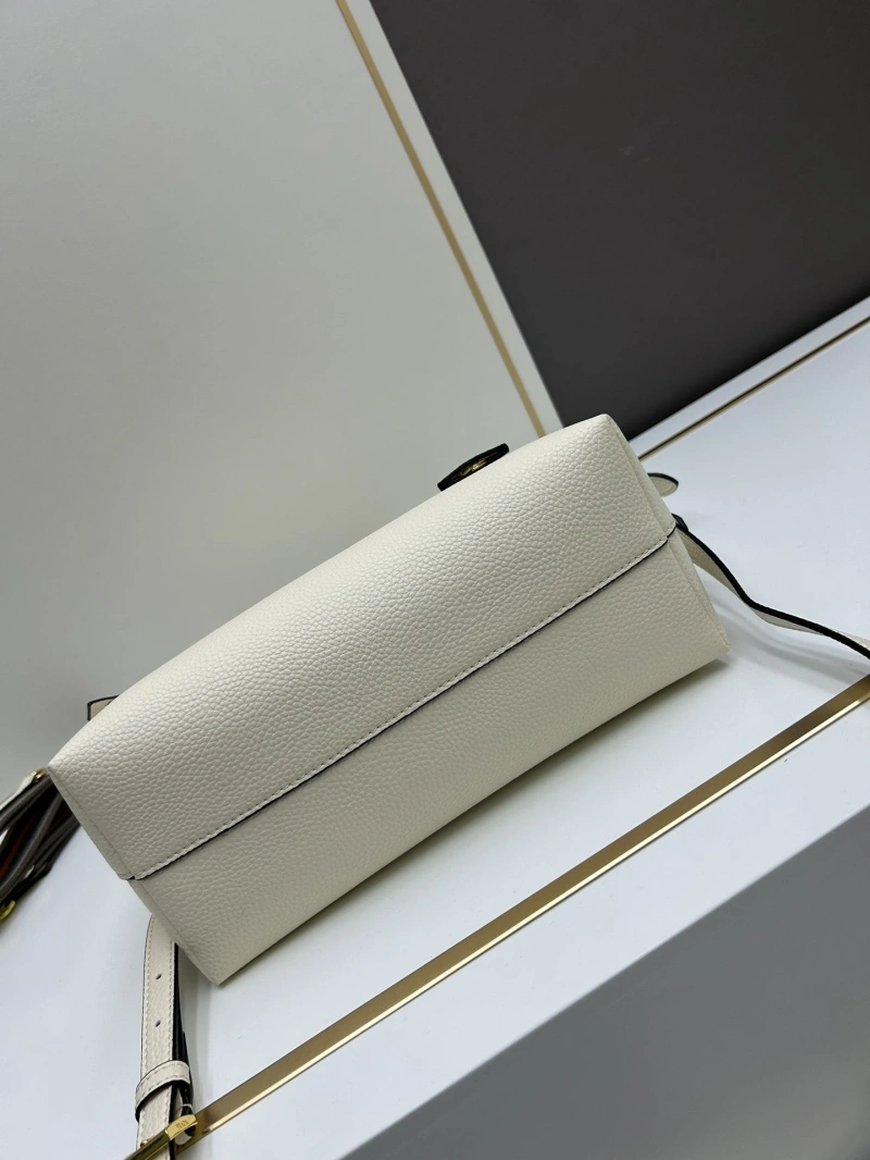 Prada Top Handle Bags 4224-0646