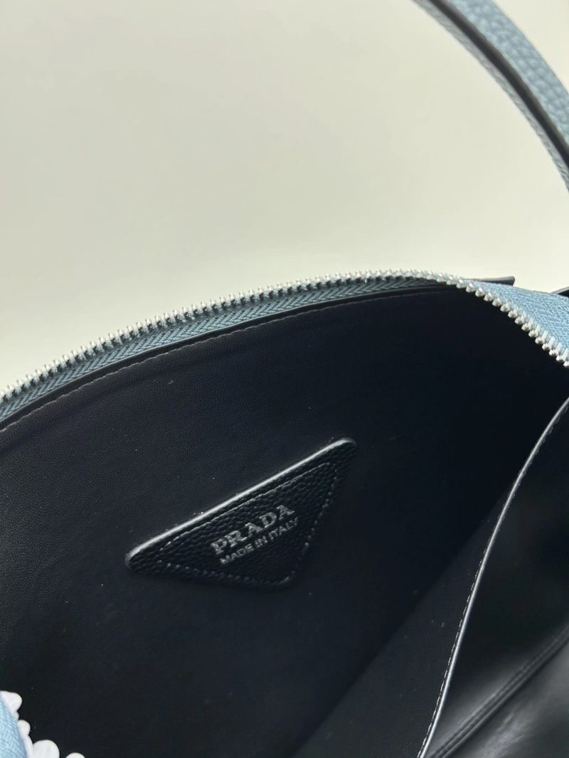 Prada Top Handle Bags 4224-0654