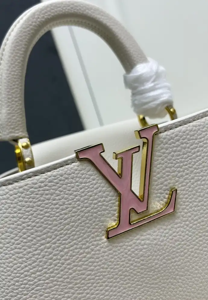 LV Capucines Bags 4224-0679