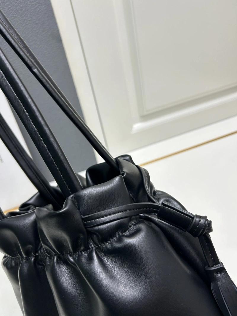 Prada Top Handle Bags 4224-0705