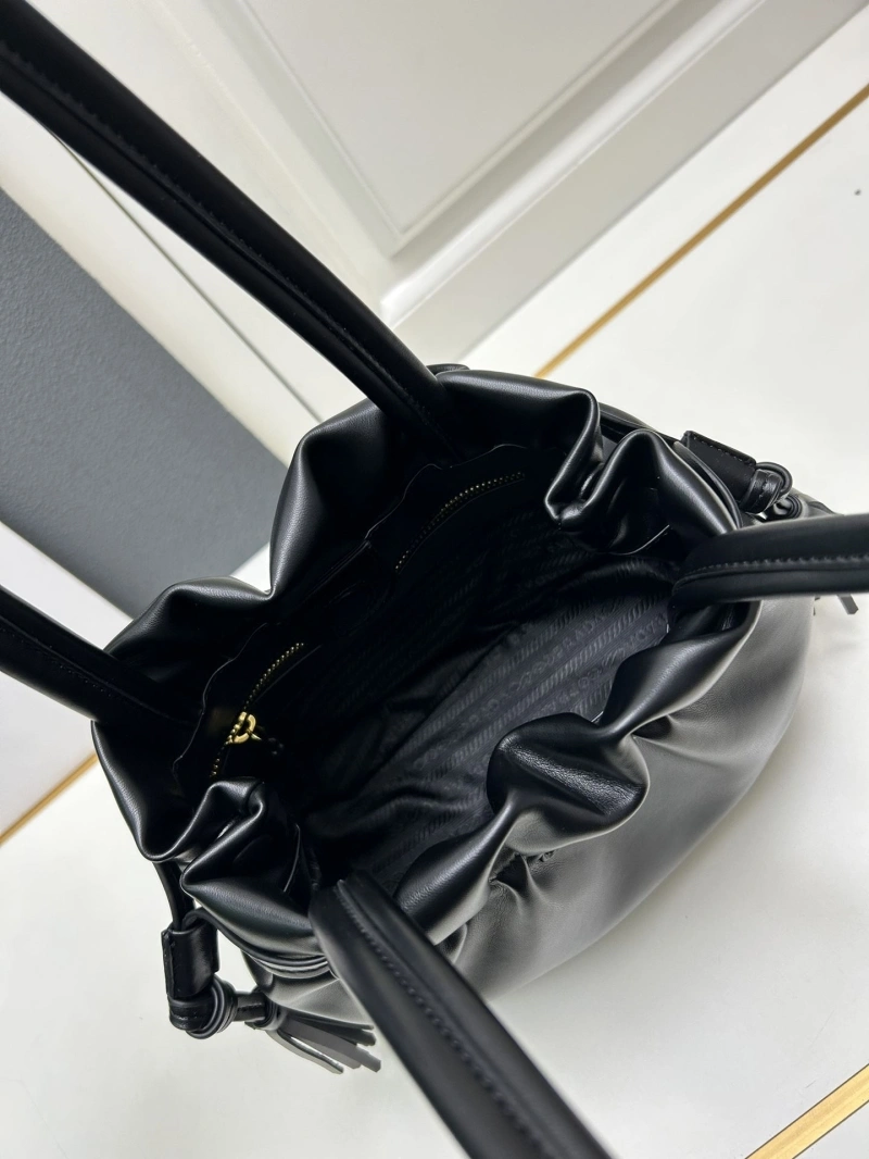 Prada Top Handle Bags 4224-0705